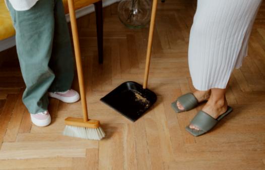 屋外の掃除101：美しい魅力的な屋外スペースの秘訣